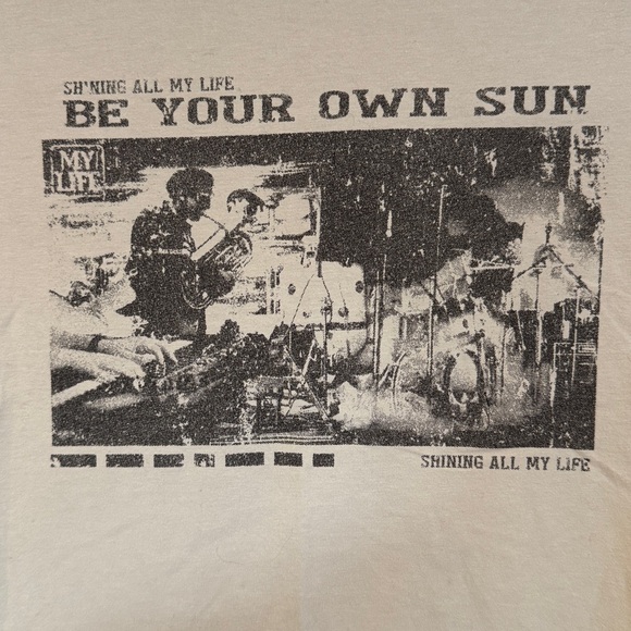 SHEIN Tan Graphic Short Sleeve Tee Size 4 - Picture 3 of 10